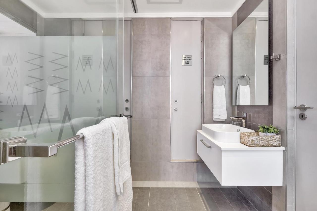 Sandton Apartment 15 West Road South Johannesburg Buitenkant foto